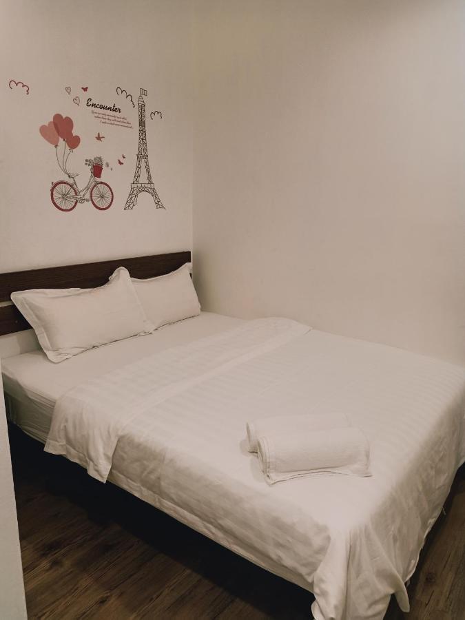 Cozy Riverside Hotel ملقا المظهر الخارجي الصورة